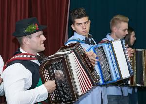 praznik2013-14